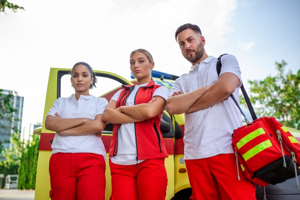 nueve plazas de auxiliar de protección civil